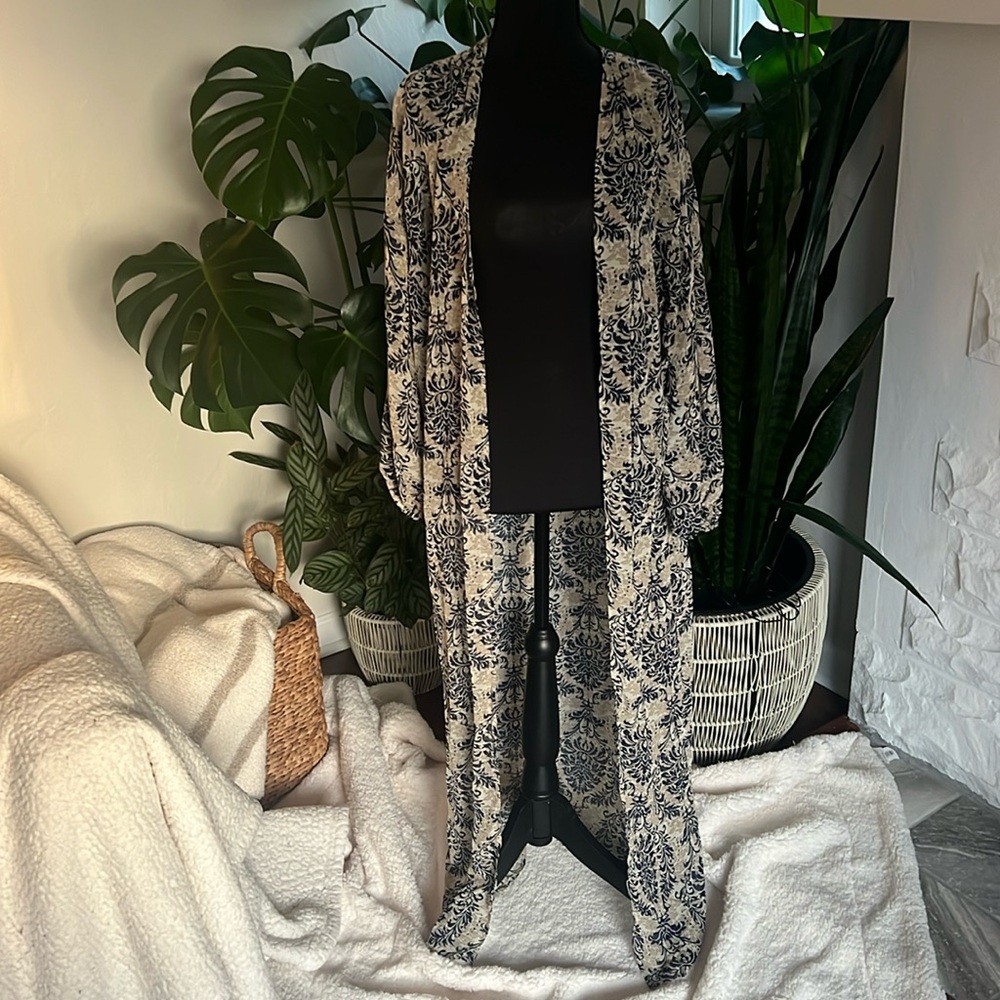 NEVER WORN SHEIN small shear full length printed beach cover up